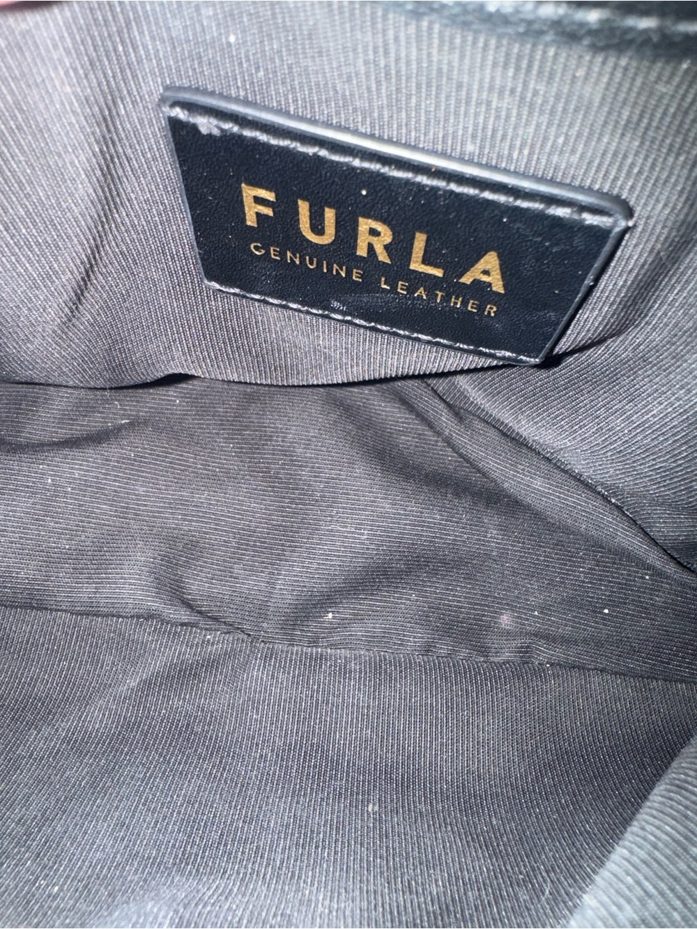 Furla Quilted Black Leather Crossbody bag EUC - Picture 4 of 9